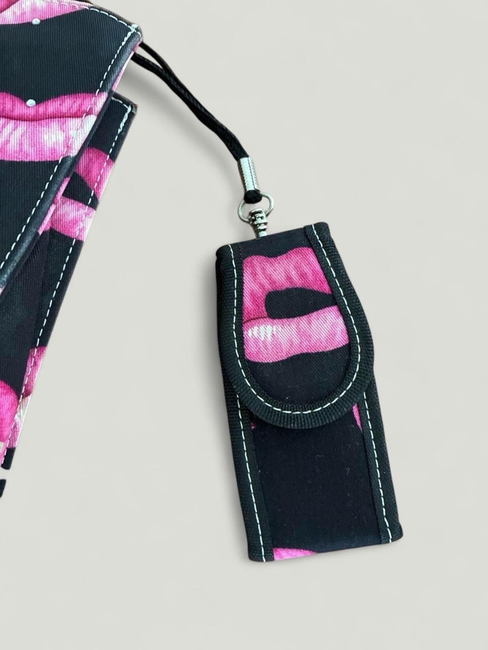 Y2K Rhinestone Lipstick Purse - Picture 4 of 8